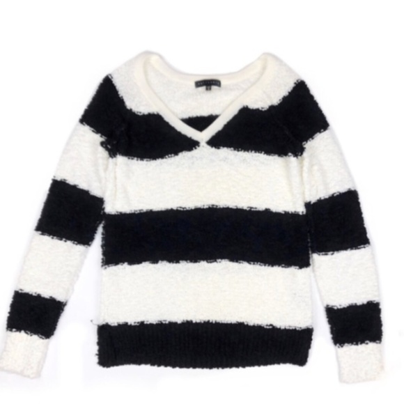 Sanctuary Sweaters - Chentille Sanctuary Sweater
